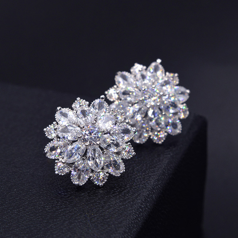 Statement Earrings Oversized - Große Blume Labor Diamant Stud Ohrring